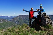 01 Dal Corno Zuccone (1458 m), guardiano della Val Taleggio